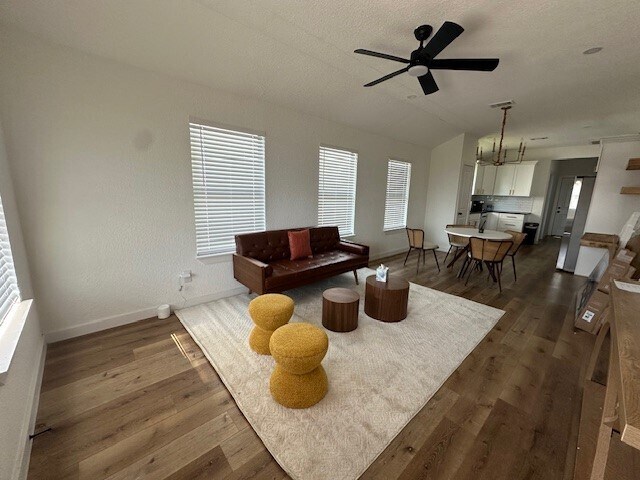 Foto del edificio - 1311 E 35th St