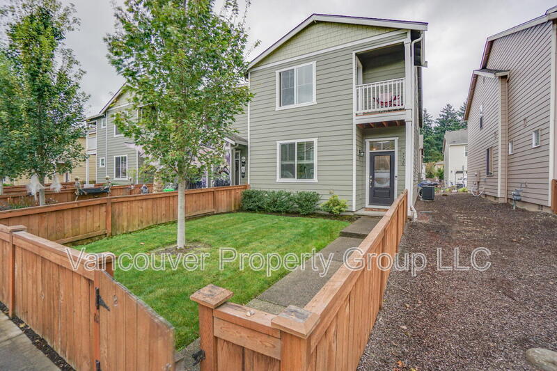Foto principal - 7120 NE 153rd Pl