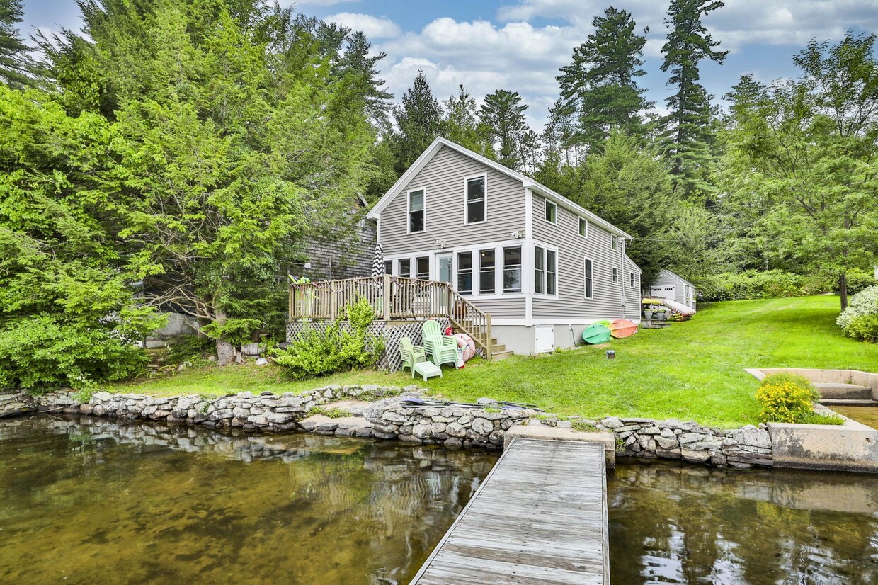 Primary Photo - 64A Holiday Ln