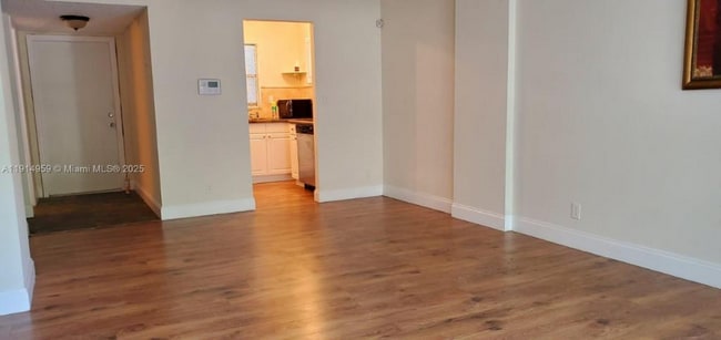 Building Photo - 1701 Washington St