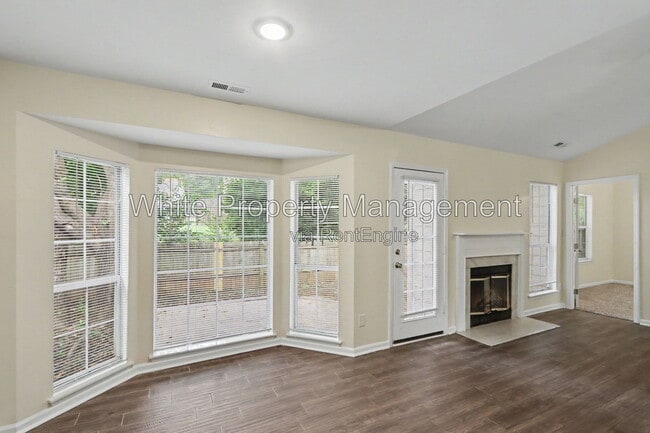 Building Photo - 3107 Scotch Moss Ct