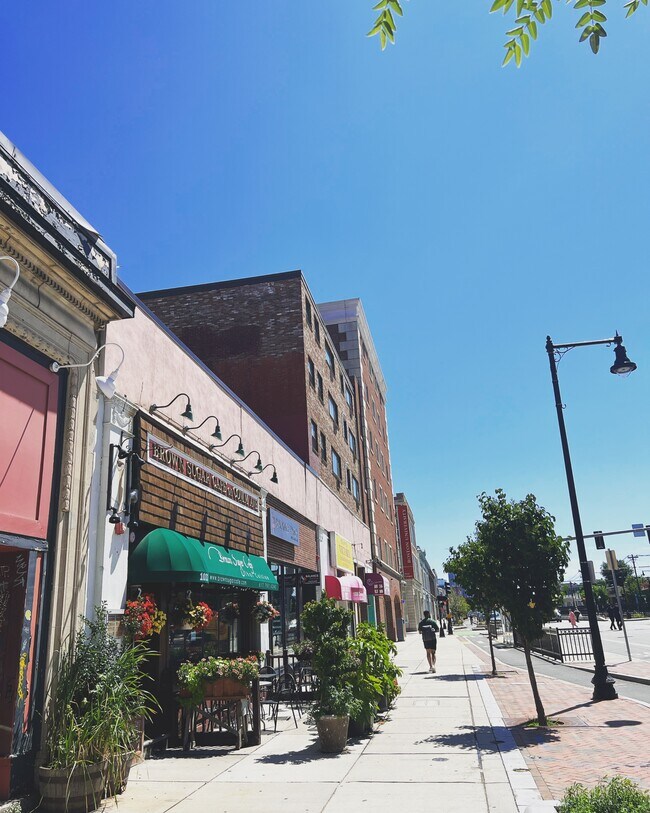 Foto del edificio - 1039 Commonwealth Ave