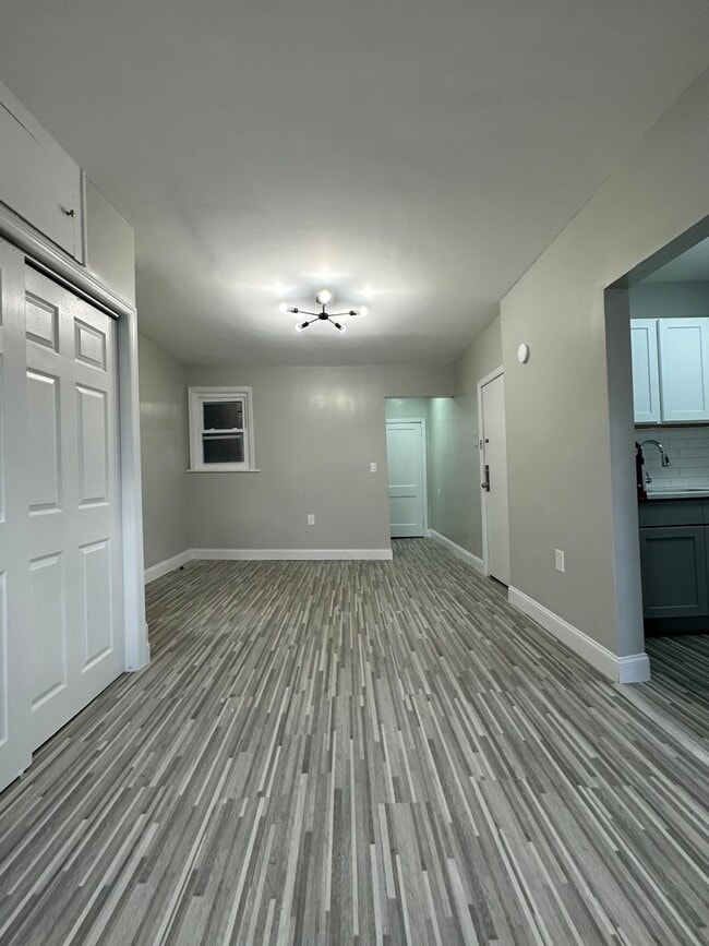Interior Photo - Grove St Apartments