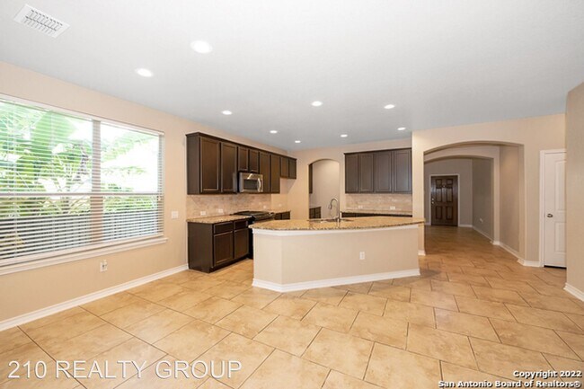 Building Photo - 4 br, 3 bath House - 18007 MUIR GLEN