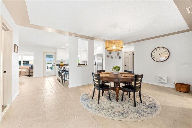 Foto del edificio - 8848 Sunlit Cove Dr NE