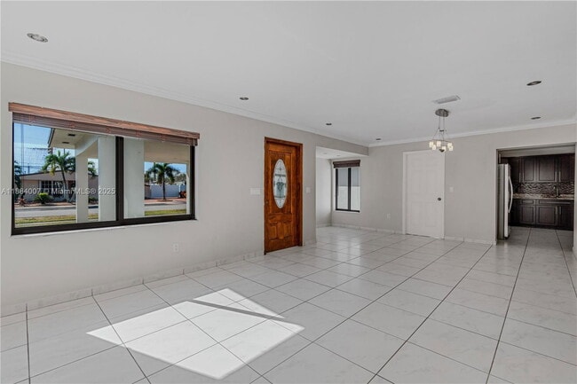 Foto del edificio - 1232 W 60th Terrace