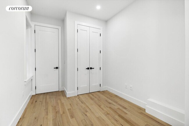Foto del edificio - 204 W 96th St