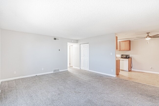 Building Photo - 10211 Ura Ln