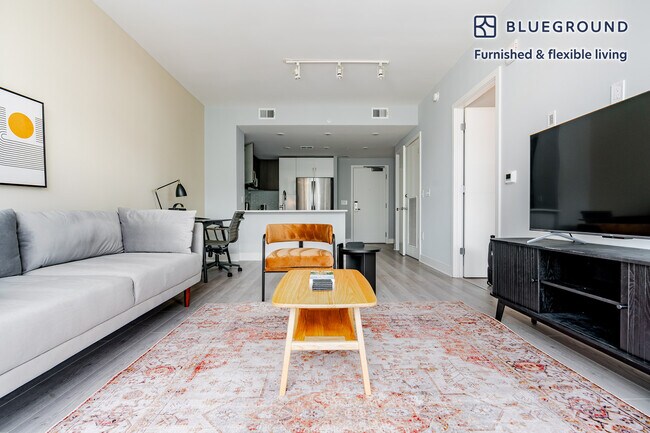 Foto del edificio - 4850 Rugby Ave