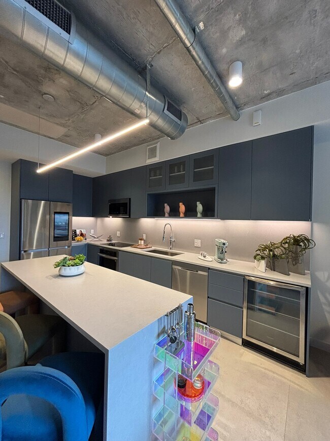 Foto del edificio - 162 NE 23rd St