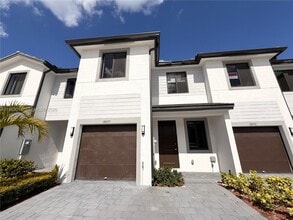 Building Photo - 18977 SW 344th Ter