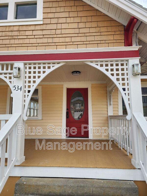 Primary Photo - 534 W FIFTH St