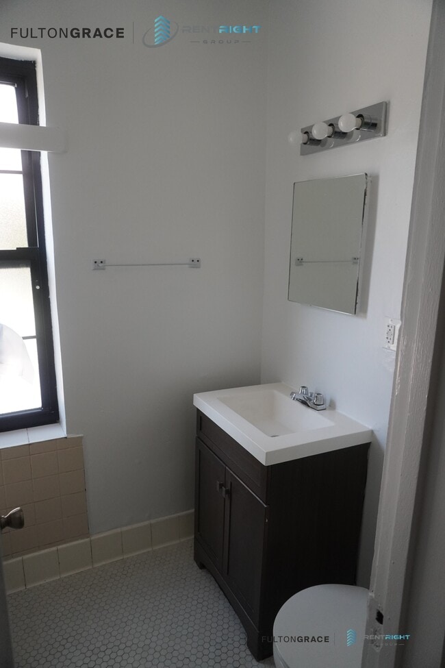 Foto del edificio - 5301 N Ashland Ave