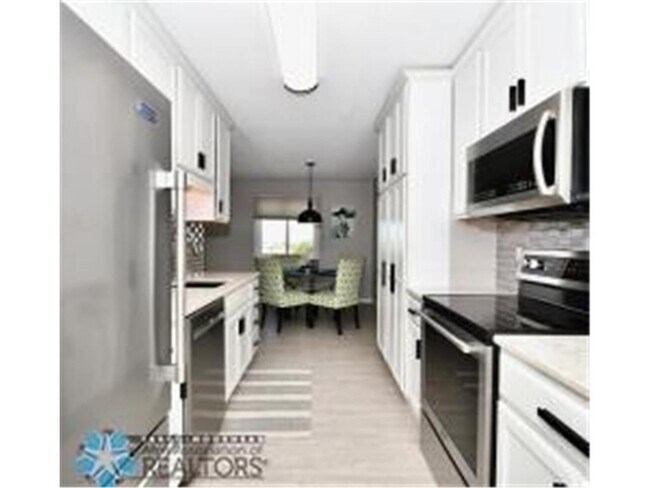 Foto del edificio - 1110 3rd Ave N