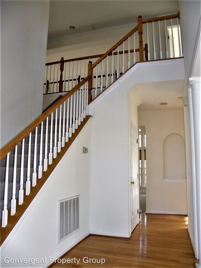 Foto del edificio - 4 br, 3.5 bath House - 7 Noble Oaks Lane