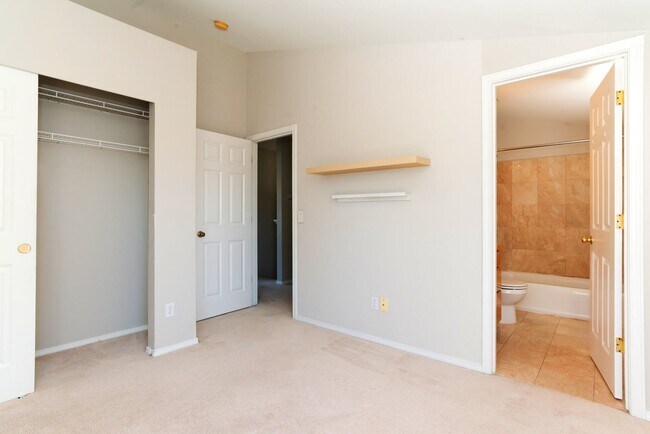 Foto del edificio - 535 N 103rd St