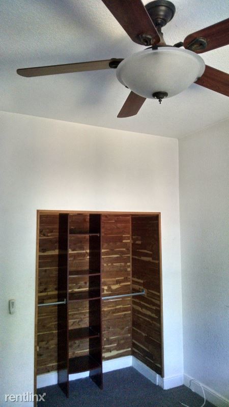 Foto del edificio - 2 br, 1 bath House - 560 N 20TH ST