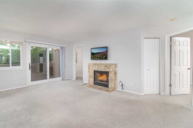Living room to patio - 3535 28th St
