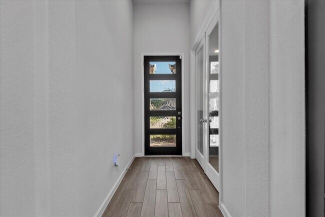 Building Photo - 11822 Radura Rd