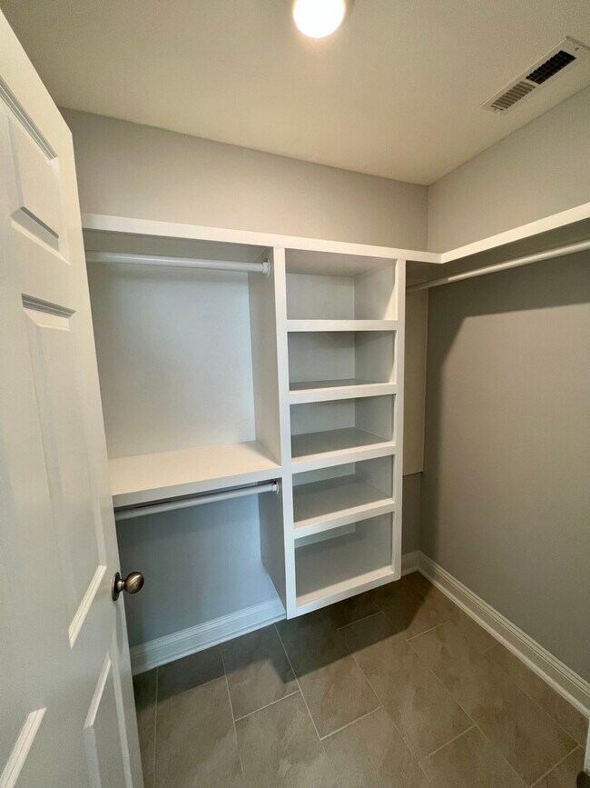 Foto del edificio - 609 37th Ave N