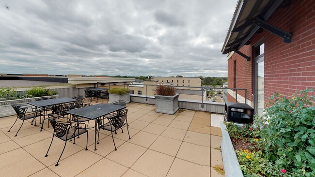 Foto del edificio - The Depot Apartments