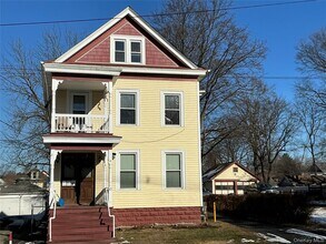 Building Photo - 45 Fulton Ave