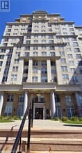 Building Photo - 135 James St S