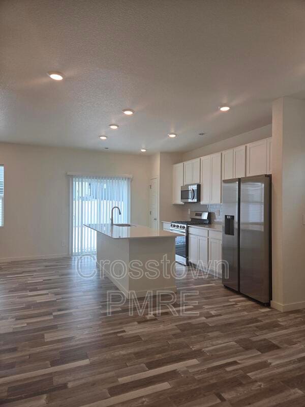 Building Photo - 3373 Kobuk St