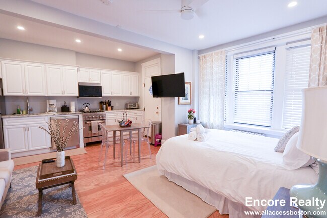 Foto del edificio - 185 Chestnut Hill Ave