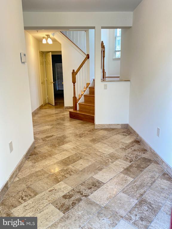 Foto del edificio - 5408 Whitley Park Terrace