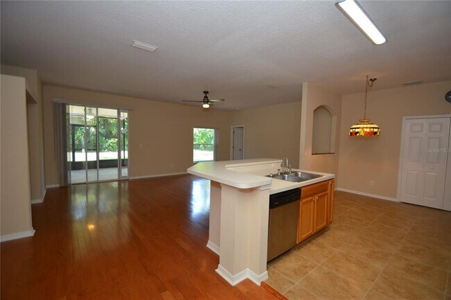 Foto del edificio - 36 Reidsville Dr