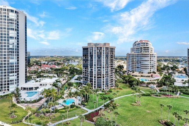 Foto del edificio - 4551 Gulf Shore Blvd N