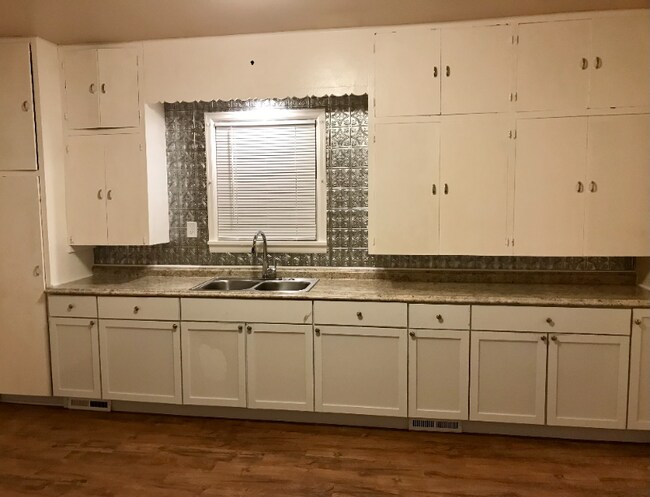 Foto del edificio - 2248 S 5th Pl