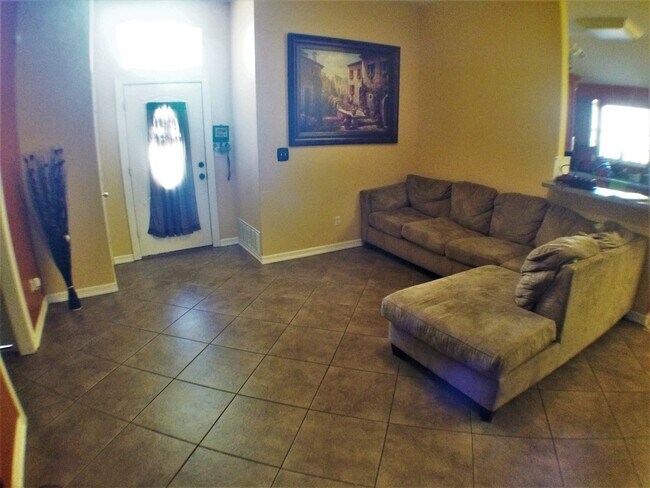 Foto del edificio - Inviting 3 Bed 2 Bath Home!