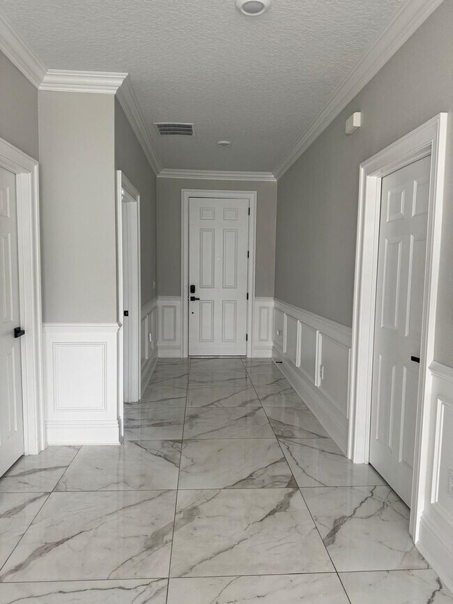 Foto del edificio - 5/3.5 Groveland Home
