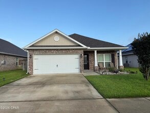 Building Photo - 806 Cason Dr