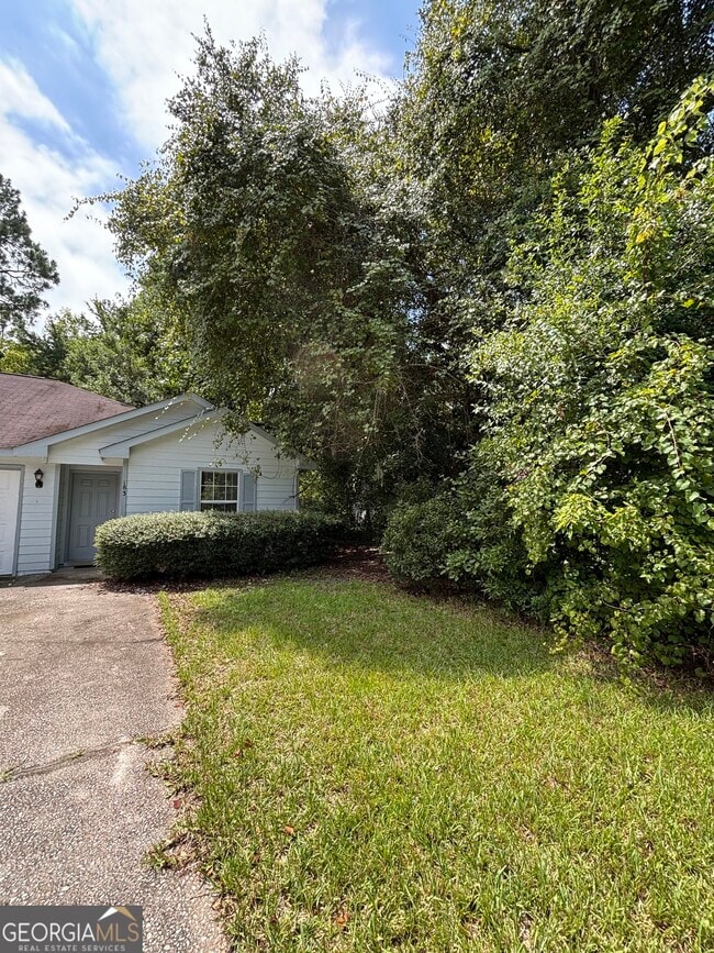 Building Photo - 183 Talbot Ct