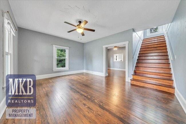 Building Photo - 3 Bedroom in Salem City