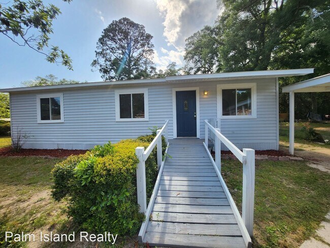 Building Photo - 4 br, 1.5 bath House - 8011 Regiment Drive