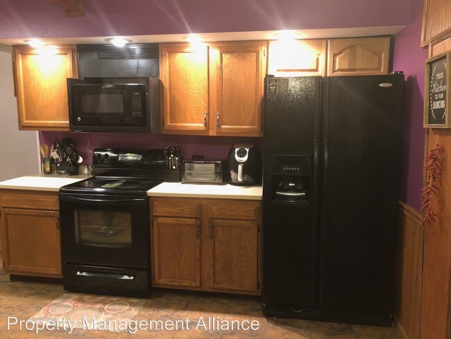 Building Photo - 3 br, 2 bath House - 416 Stafford Ave