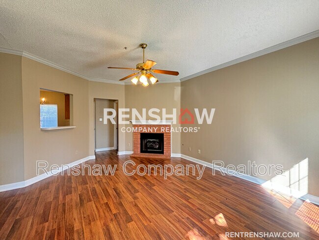 Foto del edificio - 8512 Farmington Blvd