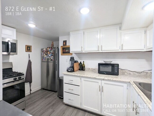 Foto del edificio - 872 E Glenn St