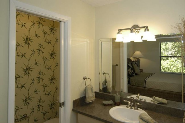 Bathroom - Crystal Trace Apartments