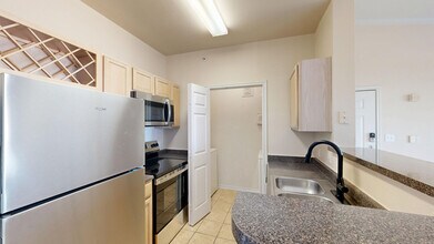 Interior Photo - Lakeline Villas