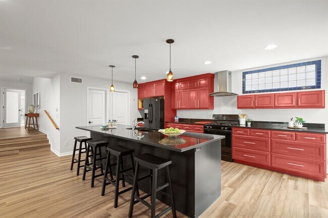 Foto del edificio - 4116 Creek Ledge