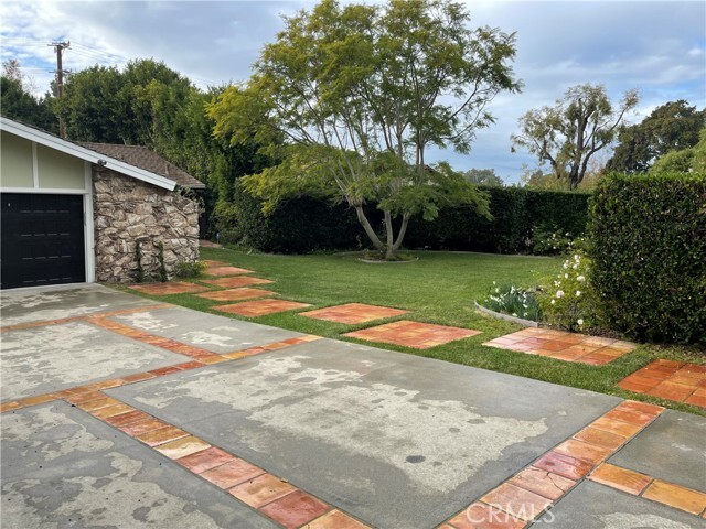 Building Photo - 2509 Palos Verdes Dr W
