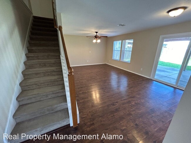 Building Photo - 3 br, 2.5 bath House - 10715 Pony Mesa
