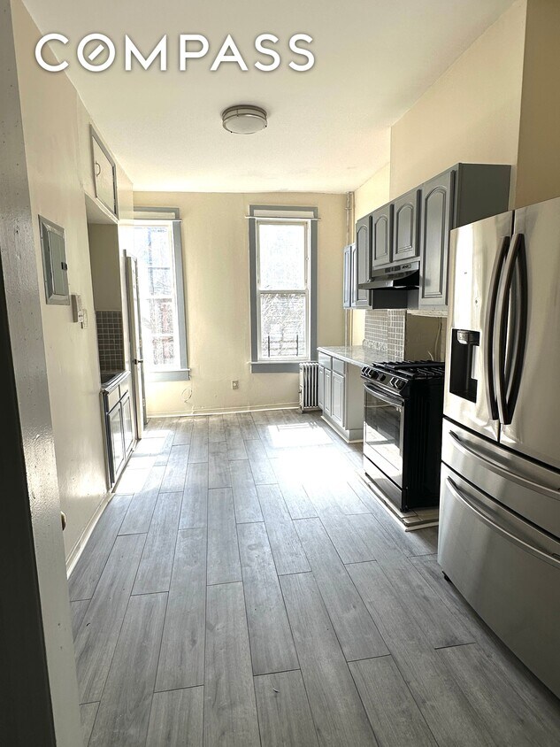 196 Jefferson St Unit 2R, Brooklyn, NY 11206 Room for Rent in