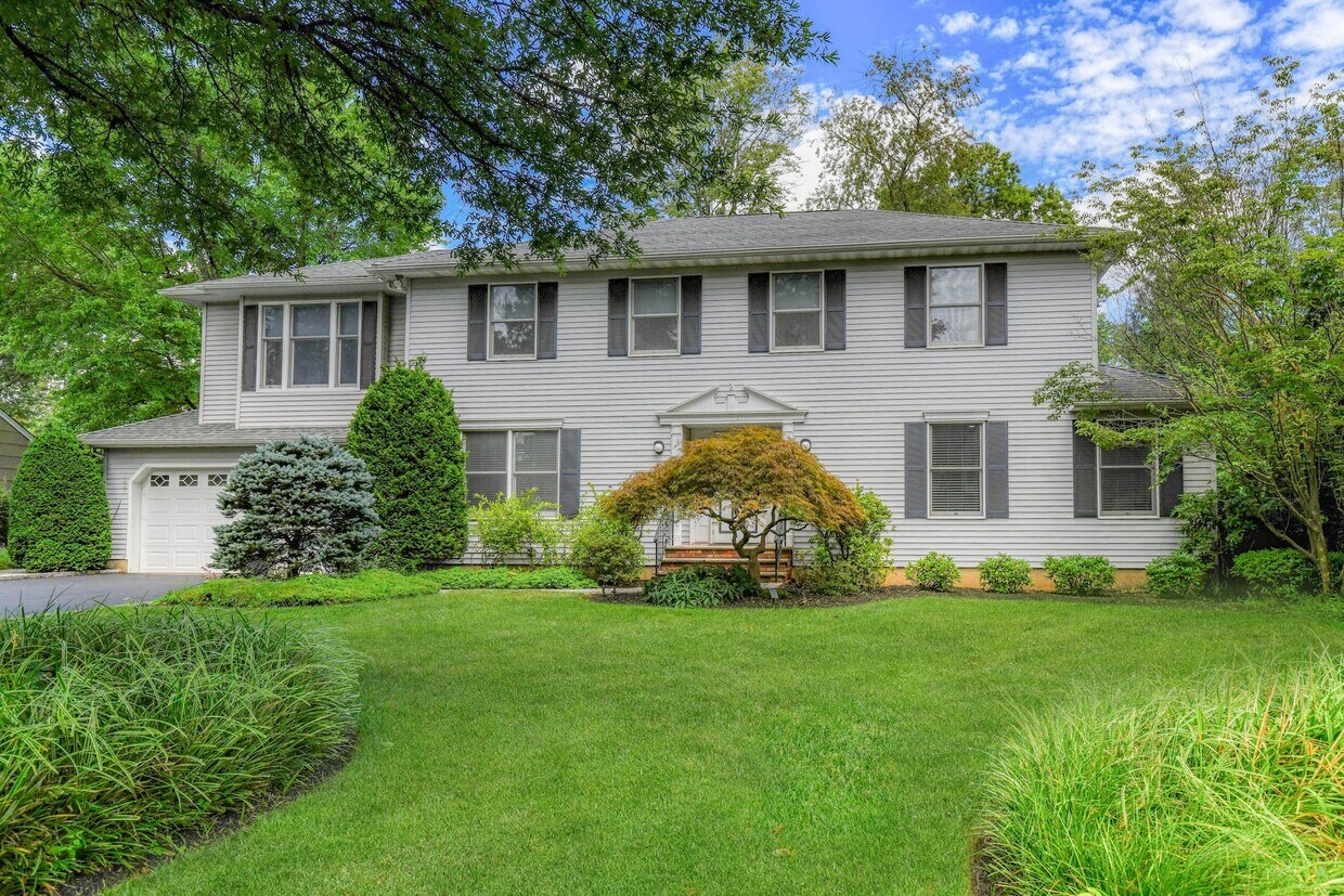 11 Burgess Ct, Westfield, NJ 07090 House Rental in Westfield, NJ