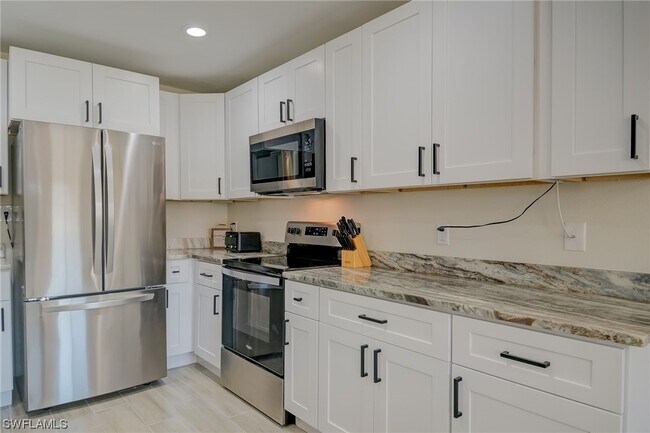 Building Photo - 17319 Birchwood Ln